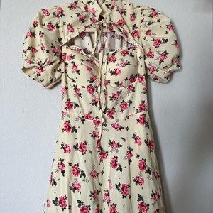 Princess Polly yellow dress